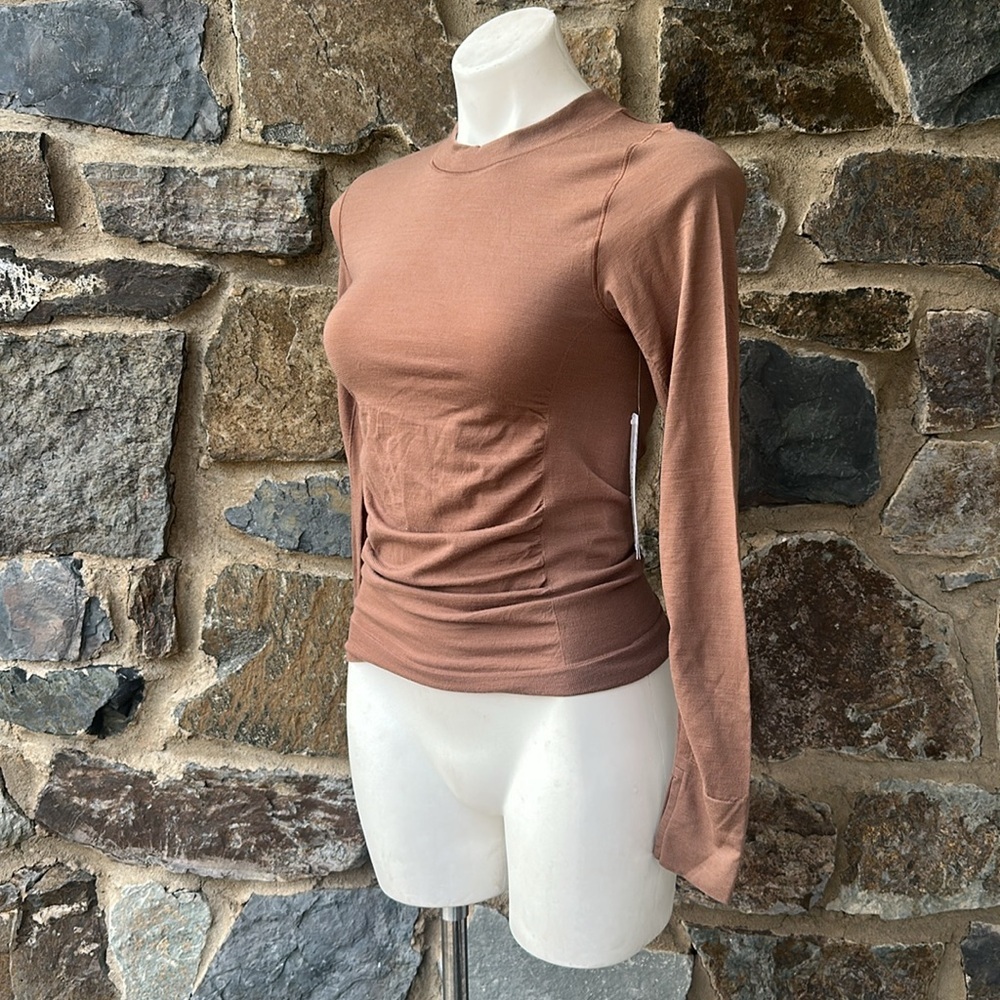 NWT Athleta Foresthill Wool Ascent Top in Rustic Beige Size XS - Picture 9 of 10